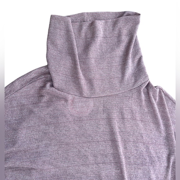 NWT umgee turtleneck in dusty rose women’s size large - Picture 4 of 8